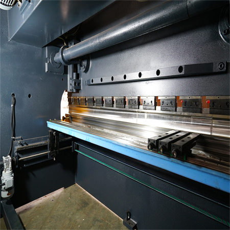 Krrass 110 tonn 3200 mm 6-akset CNC kantpress med DELEM DA66t CNC-system