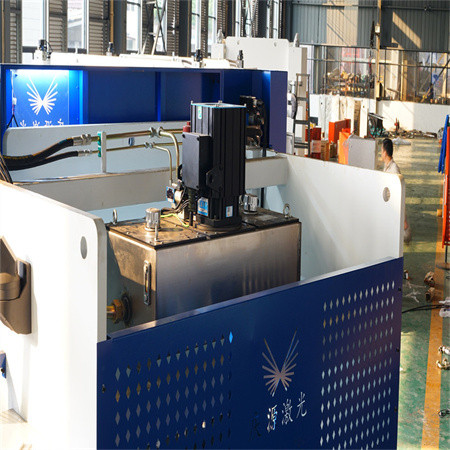 ACCURL 110 tonn 3200 mm 6-akset CNC kantpress med DELEM DA 66t CNC-system