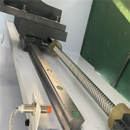 Hydraulisk elektrisk CNC 3D rørrør bøyemaskin