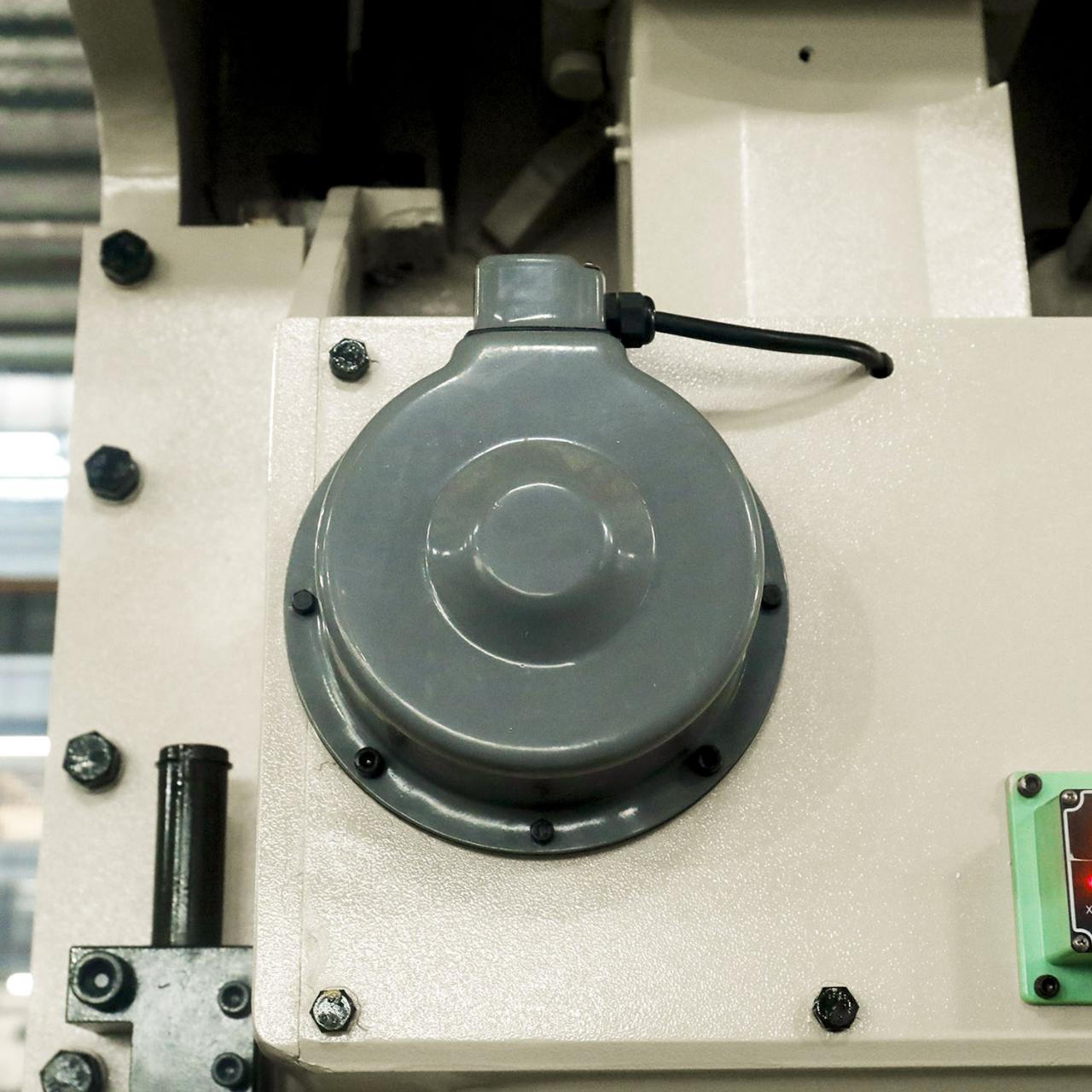 80 Tonn Cnc stansemaskin Pris C Ramme Power Press Liten hydraulisk pressemaskin
