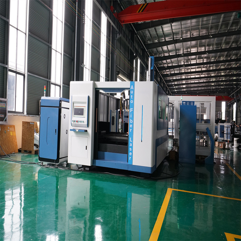 Fiberlaserskjæremaskin for industriell metallplate 1-30 mm tykkelsesskjærer