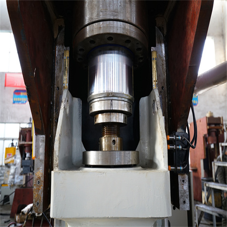 1025 stålpressemaskin 300 tonn golfkøllehoder varmsmiing hydraulisk presse